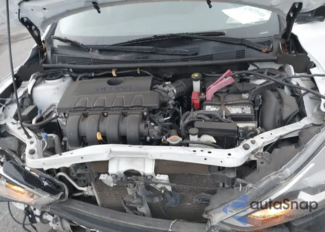 2018 Nissan Sentra S z USA, uszkodzony, nr VIN 3N1AB7AP3JY235571